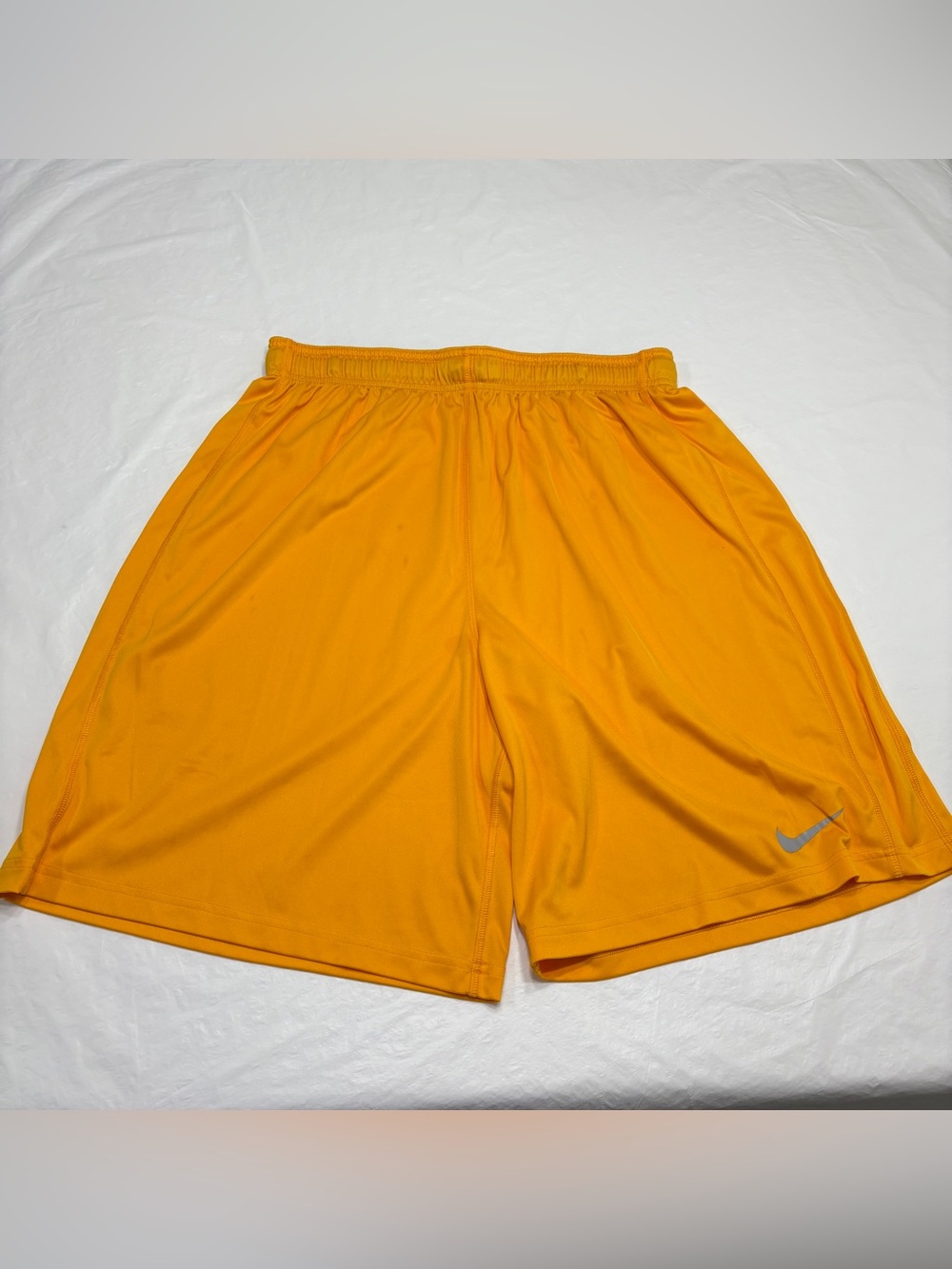 Nike Dri Fit Yellow Drawstring Athletic Sport Shorts Men’s XL Stained